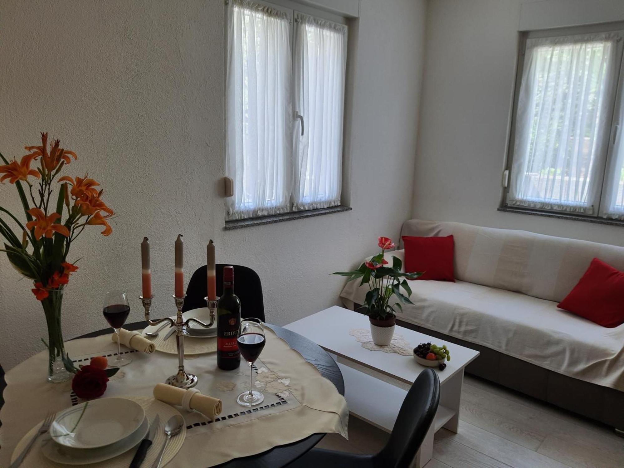Sandra Apartment *